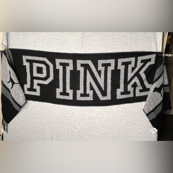 PINK Victoria’s Secret logo spell out dog scarf black gray large oversized - Picture 1 of 8